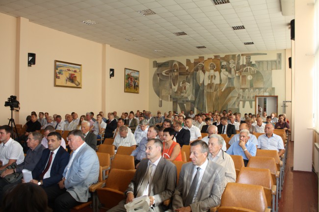 13 вересня в УкрНДІПВТ ім. Л. Погорілого відбувся перший міжнародний форум агропромислового інжинірингу